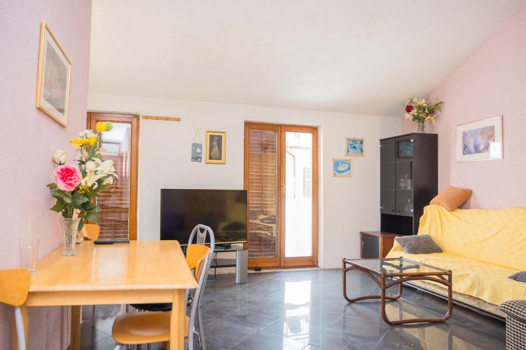 Cozy Guest House Kamenita Split Bagian luar foto